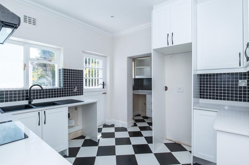 To Let 3 Bedroom Property for Rent in Kenilworth Western Cape